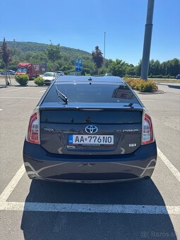 Na predaj Toyota Prius 2013 - 4