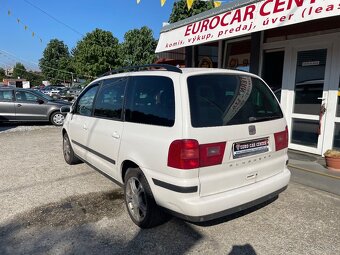 Seat Alhambra 2.0 TDi Reference - 4