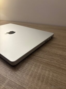 Macbook Pro 14’ M4 Pro 24GB 512GB / Silver - 4