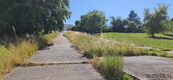 SLOVREAL predaj pozemku Žiar nad Hronom, 2149 m2 - 4