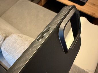 Apple iPhone 15 Pro Max Pitaka Carbon case - 4