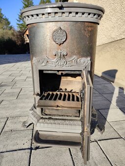 Liatinové kachle GODIN – francúzske, starožitné, funkčné - 4