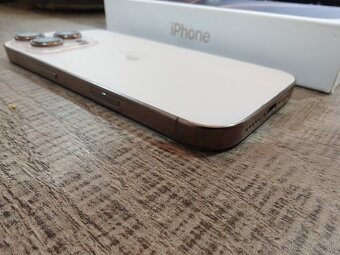 Apple iPhone 16 Pro 128GB - 4