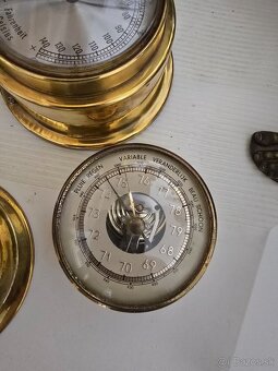 hodiny, barometer, teplomer a vlhkomer - 4