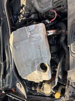 Rozpredam Renault Laguna 2.0 DCI 2008 Combi - 4