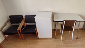 Skrinky, posteľ, stôl, stoličku - 4