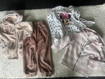Set oblečenia pre dievčatko 98-104 - 4