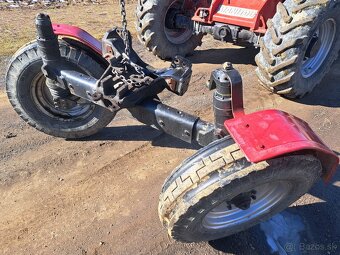 PREDNY NAHON,TAZKA NAPRAVA TRAKTOR ZETOR - 4