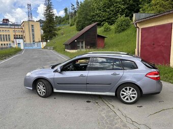 Renault Laguna 3 Grandtour 2.0 dci 110kW NOVÁ STK - 4