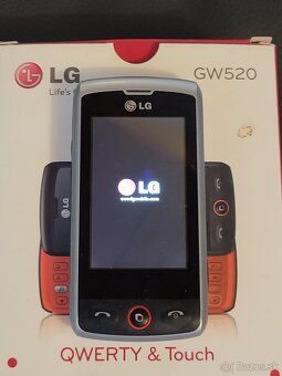 Predám mobil LG GW520 - 4