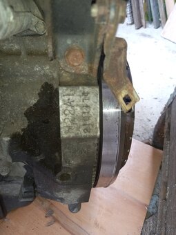 Predám motor Honda Accord 2.2 - 4