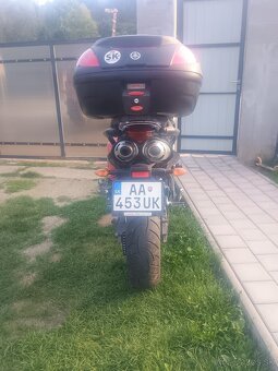 Predám Yamaha Fz6 S2 - 4