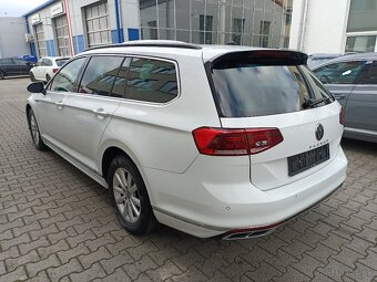 VW Passat B8 2.0TDI 110kW DSG R-Line - záruka Autodraft - 4