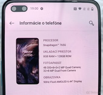 Pěkný mobilní telefon OnePlus Nord 5G / 8GB RAM /128GB / - 4