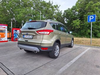 Ford Kuga - 4