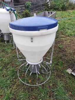 Predám automatické krmitka - 4