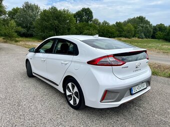 Hyundai Ioniq electric - 4