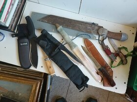Nádherná zbierka nožov - 4