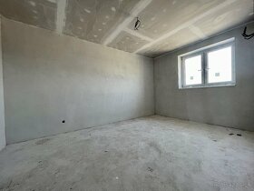 PREDAJ  4- izbová novostavba rodinného domu v obci Opoj - 4