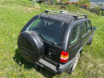 Opel Fontera B 2,2 benzín - 4