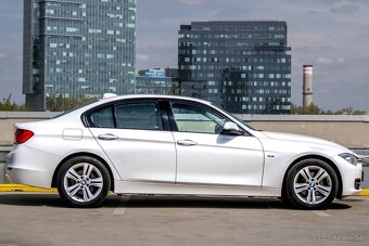 BMW Rad 3 320d A/T Sport Line ZÁRUKA 1 ROK/20 000 km - 4