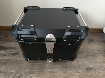 Zadní motokufr TopCase 45L hliníkový - 4