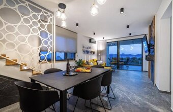 PREDAJ - Komfortný zariadený penthouse - SUKOŠAN - 4