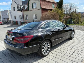 Mercedes E220 cdi kupé 2011 - 4