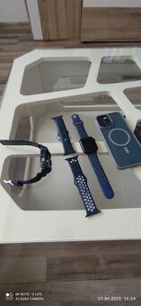 Apple iPhone 12 Pro Max/Apple Watch 7 - 4