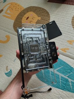 Asus ROG Astral GeForce RTX™ 5090 + Alphacool blok - 4