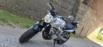 Yamaha FZ6/600 - 4