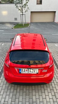 Predám FORD FIESTA 1.2 v skvelom stave len 79tis. km - 4