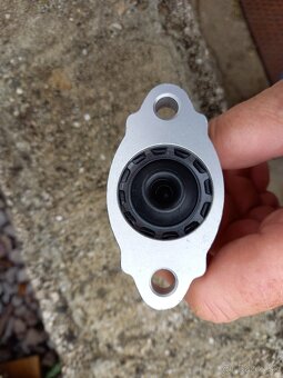 Pomocný spojkový valec - 4