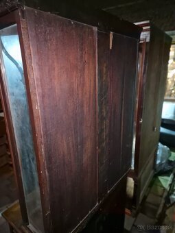 19 - Predám neorenesančnú presklenú vitrínu - 4