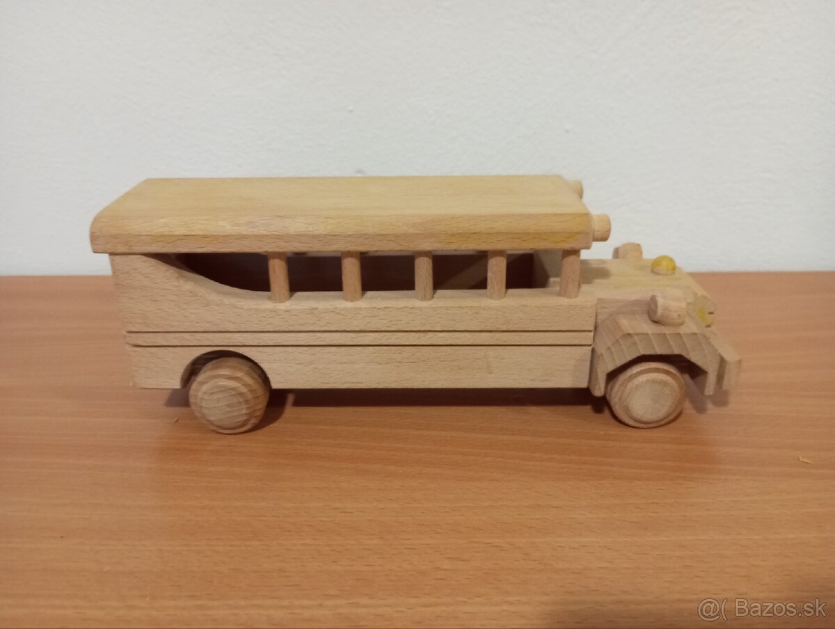 Drevené autíčko autobus - 5