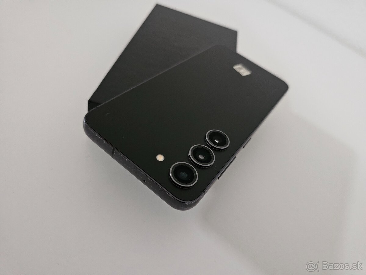 Samsung Galaxy S23 256GB - 5