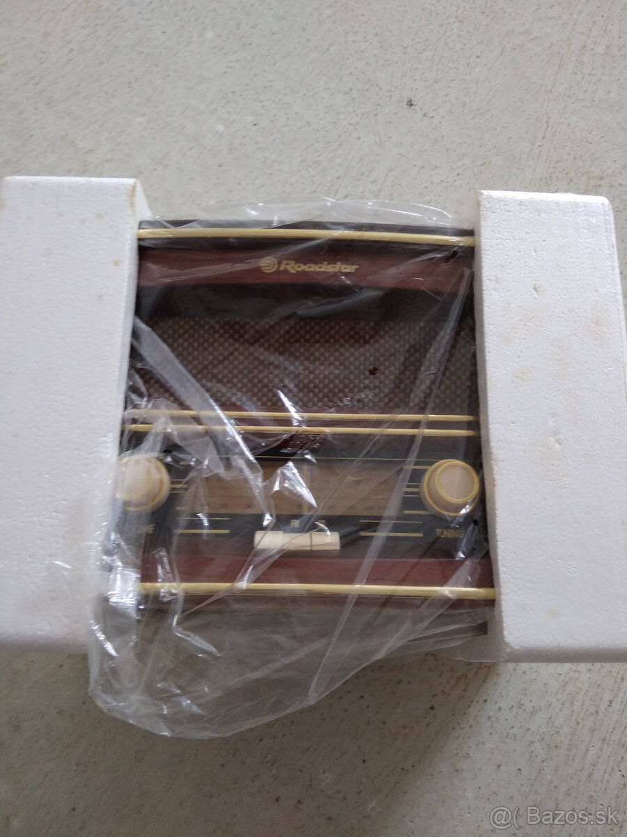 Rádio Roadstar. - 5