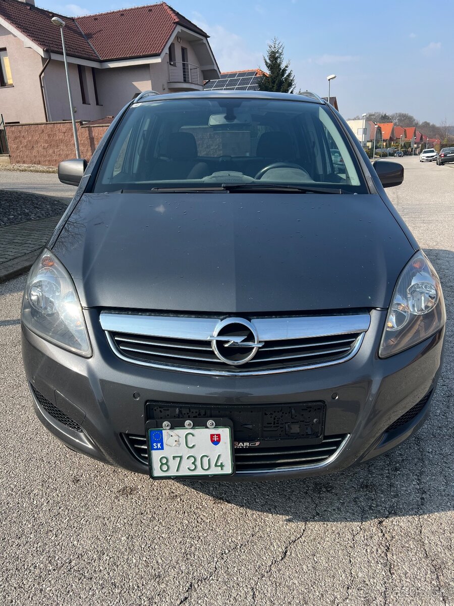 Opel Zafira 1.7 Diesel 7 miesne - 5