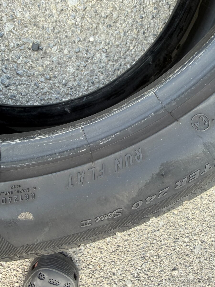 Pneumatiky - Pirelli 245/45 R18 100V zimné - 5