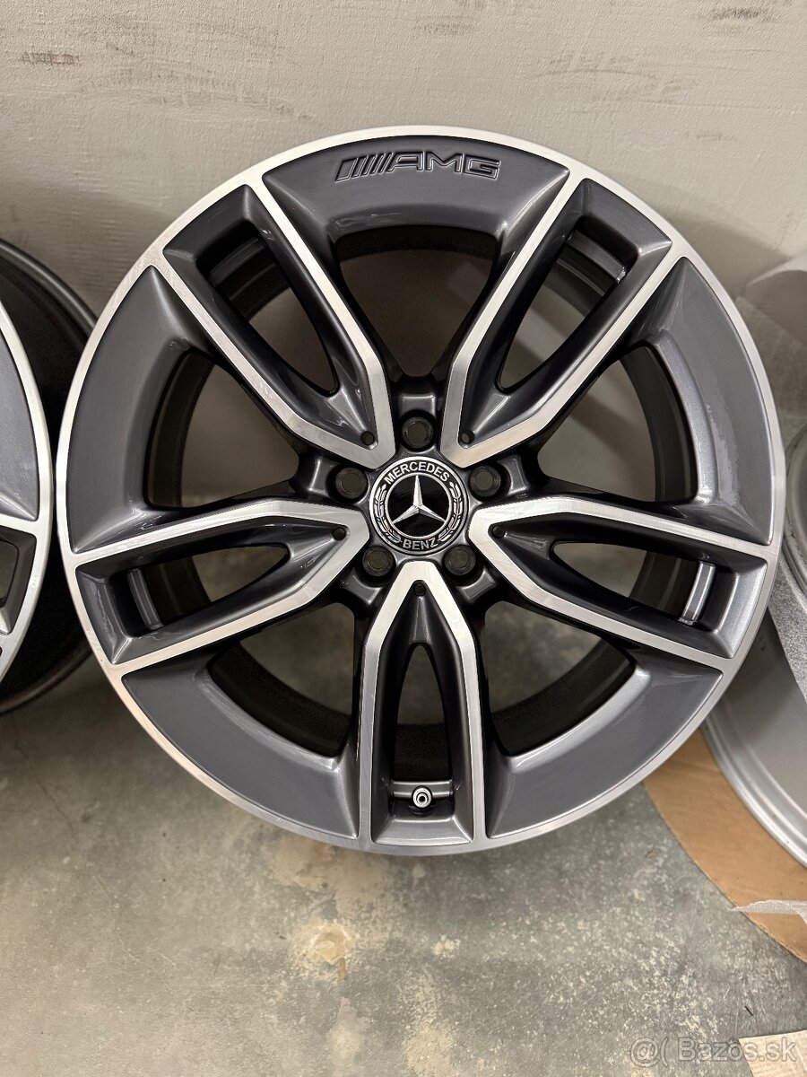 Nepoužité hliníkové disky 5x112 R19 Mercedes Benz GLB AMG - 5
