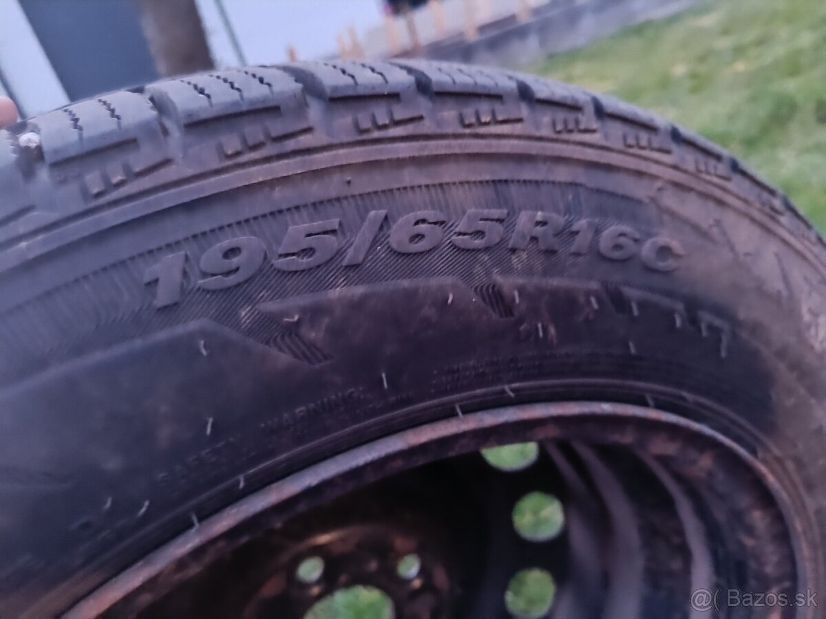 4x zimné nexen 195/65 R16 C - 5