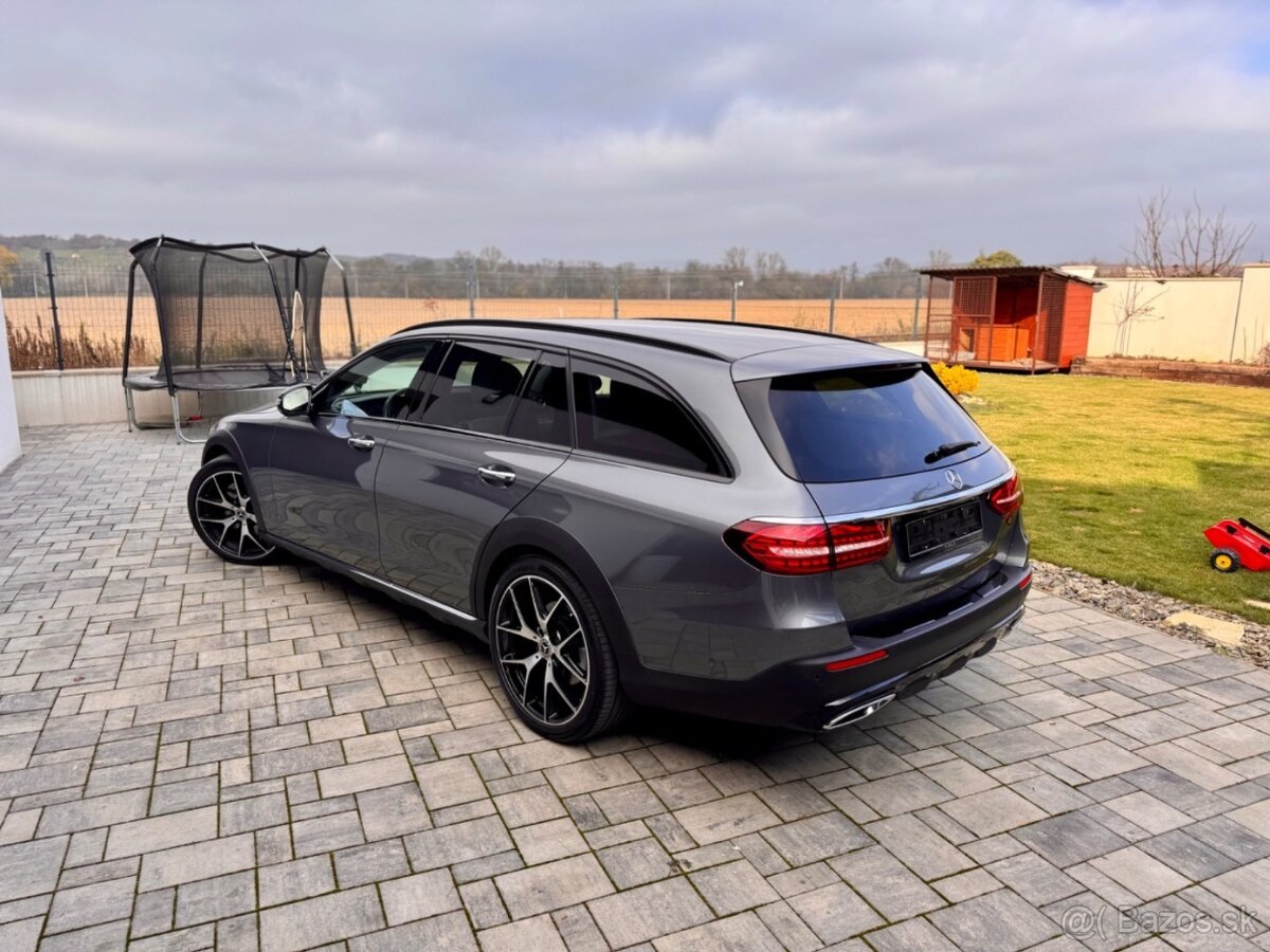 Mercedes-Benz E trieda All-Terrain E400d Odpočet DPH