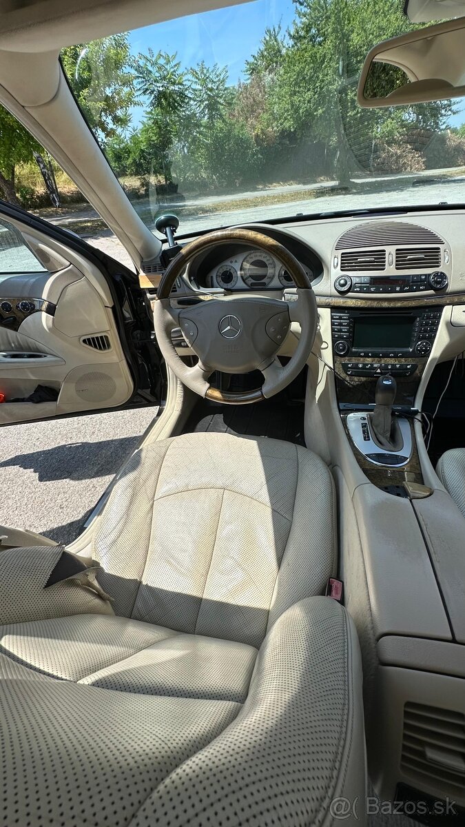 Mercedes Benz E500 W211 Avantgarde - 5