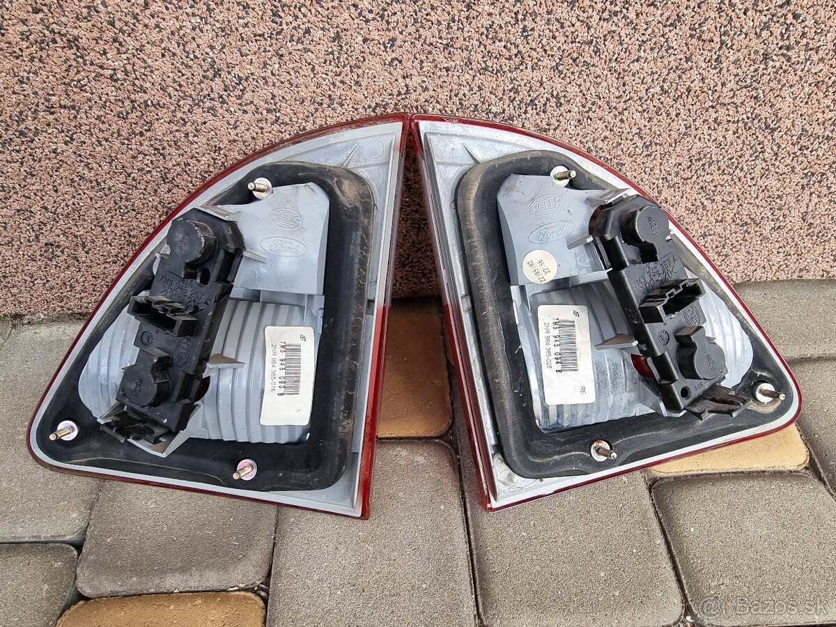 ford galaxy 2002 zadné svetlá - 5