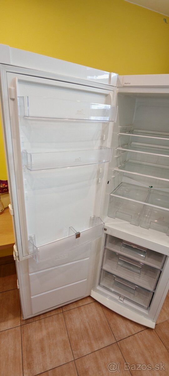 Predám chladničku Electrolux - 5