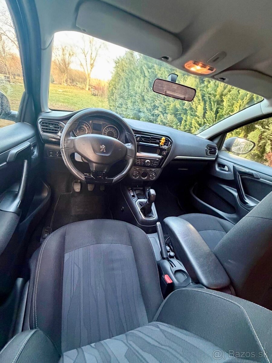 Predám PEGUEOT 301 1.2 - 5