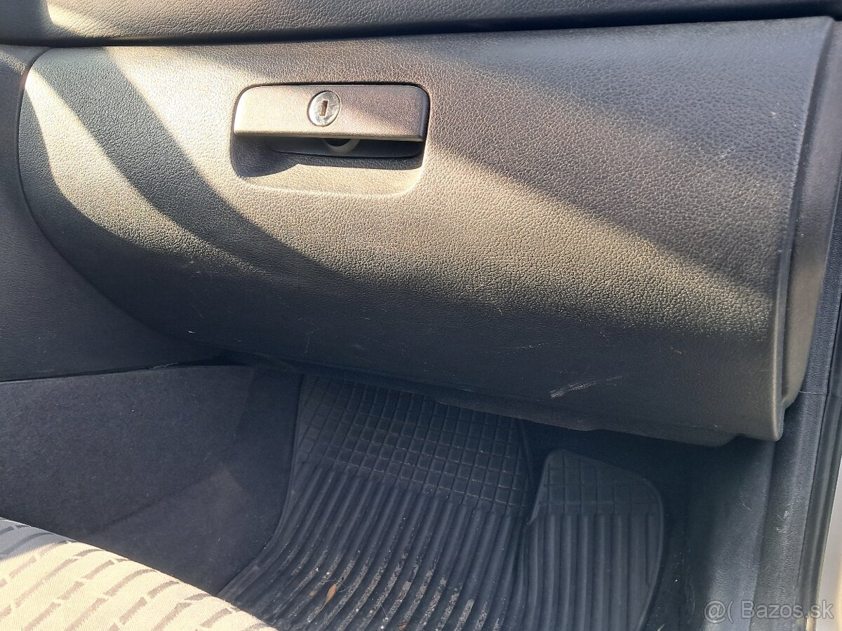 Predám diely octavia 1 combi facelift - 5