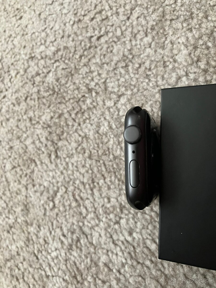 Apple watch SE 2022 x Nike - 5