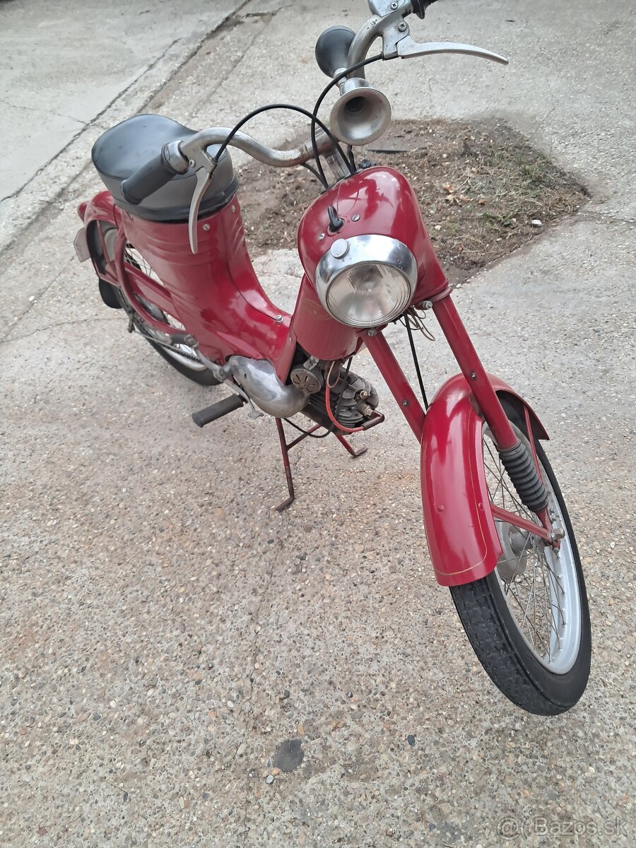 Jawa 555 - 5