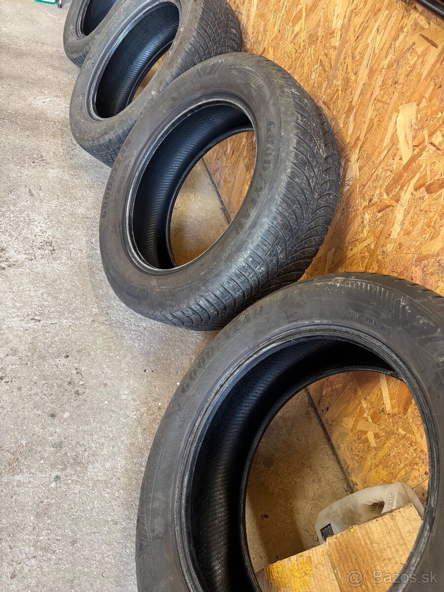 Pneumatiky Goodyear 215/60 r17 - 5